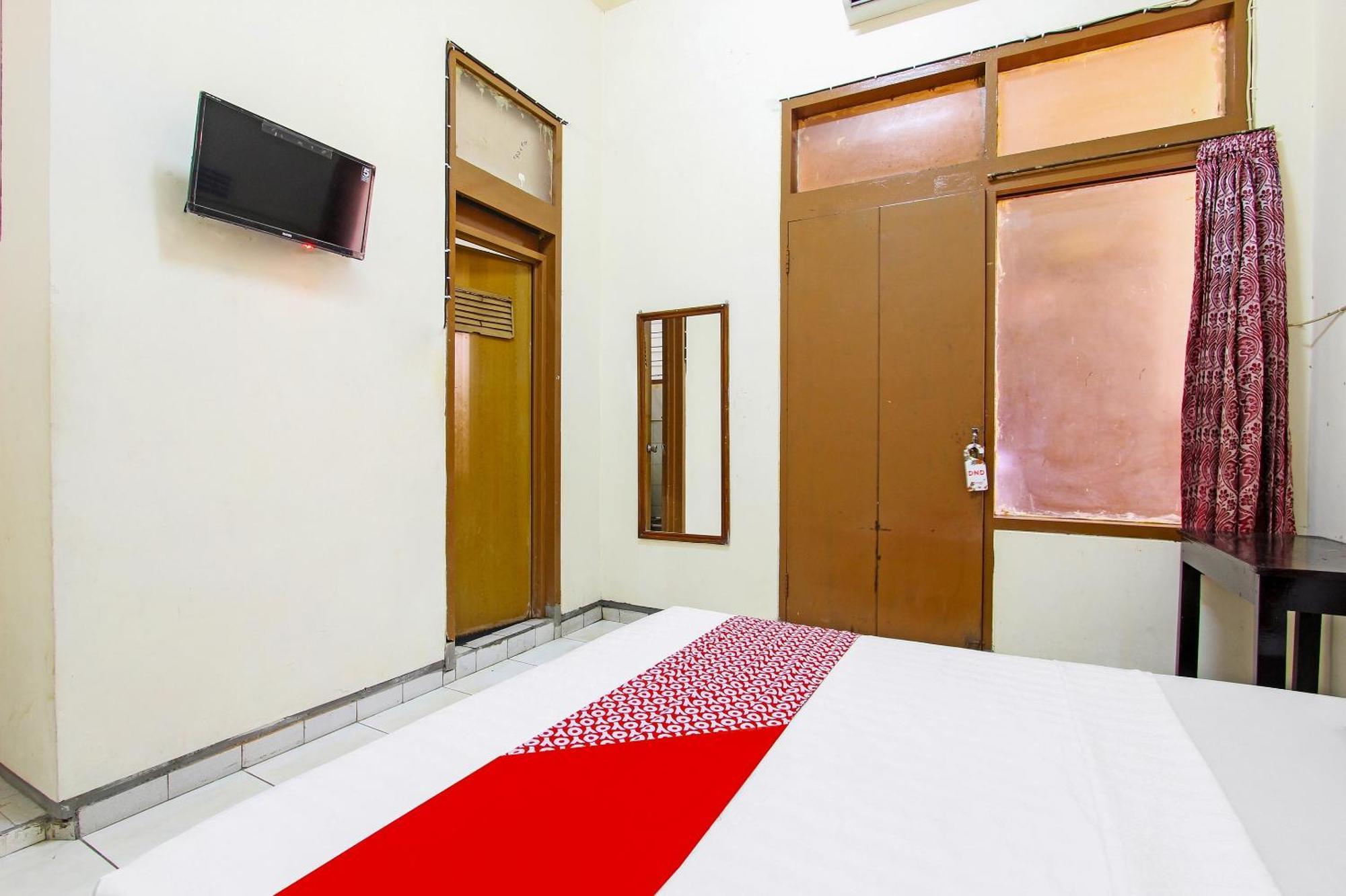 Oyo 91354 Hotel Mutiara Magelang Eksteriør bilde