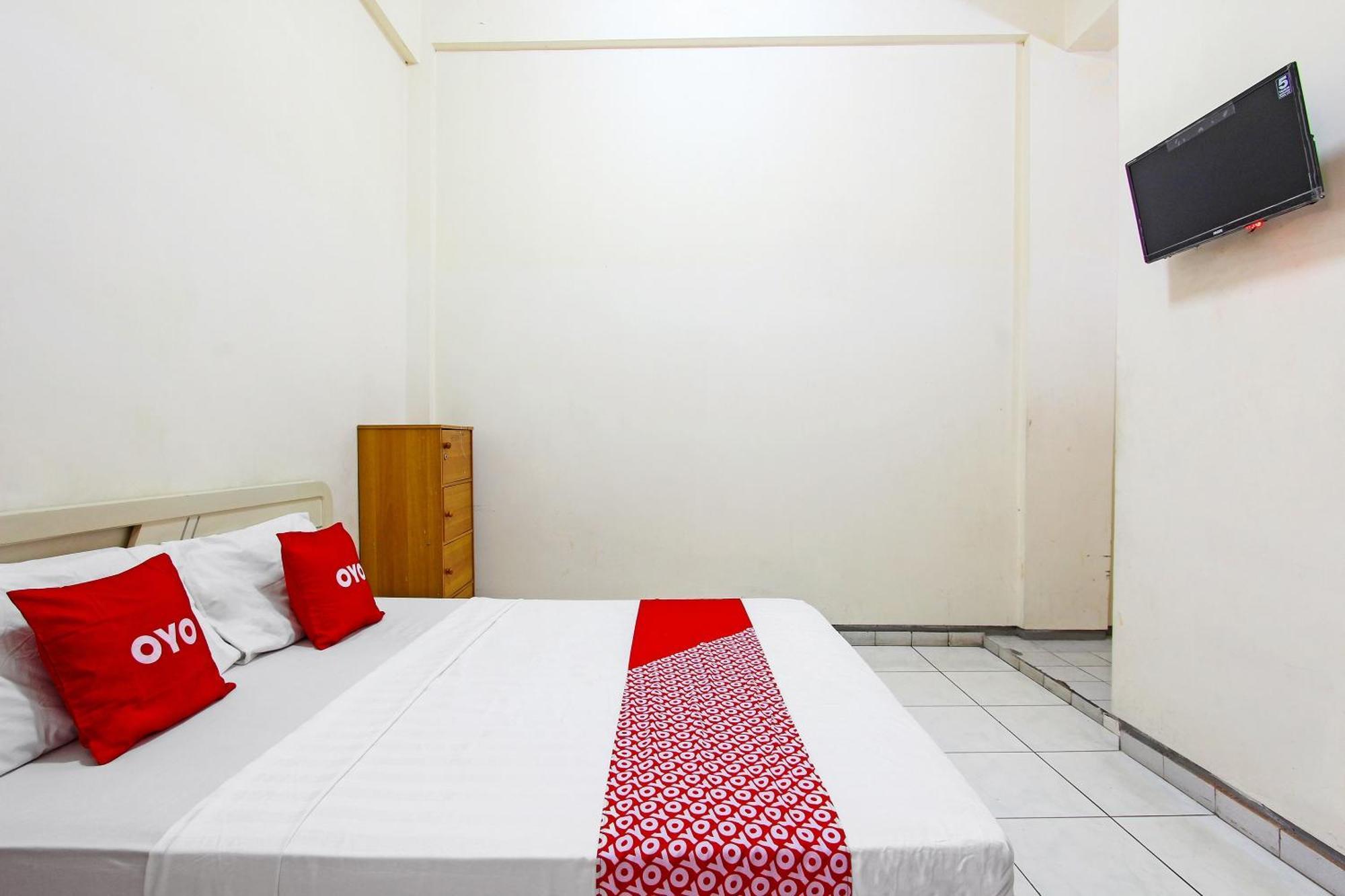 Oyo 91354 Hotel Mutiara Magelang Eksteriør bilde